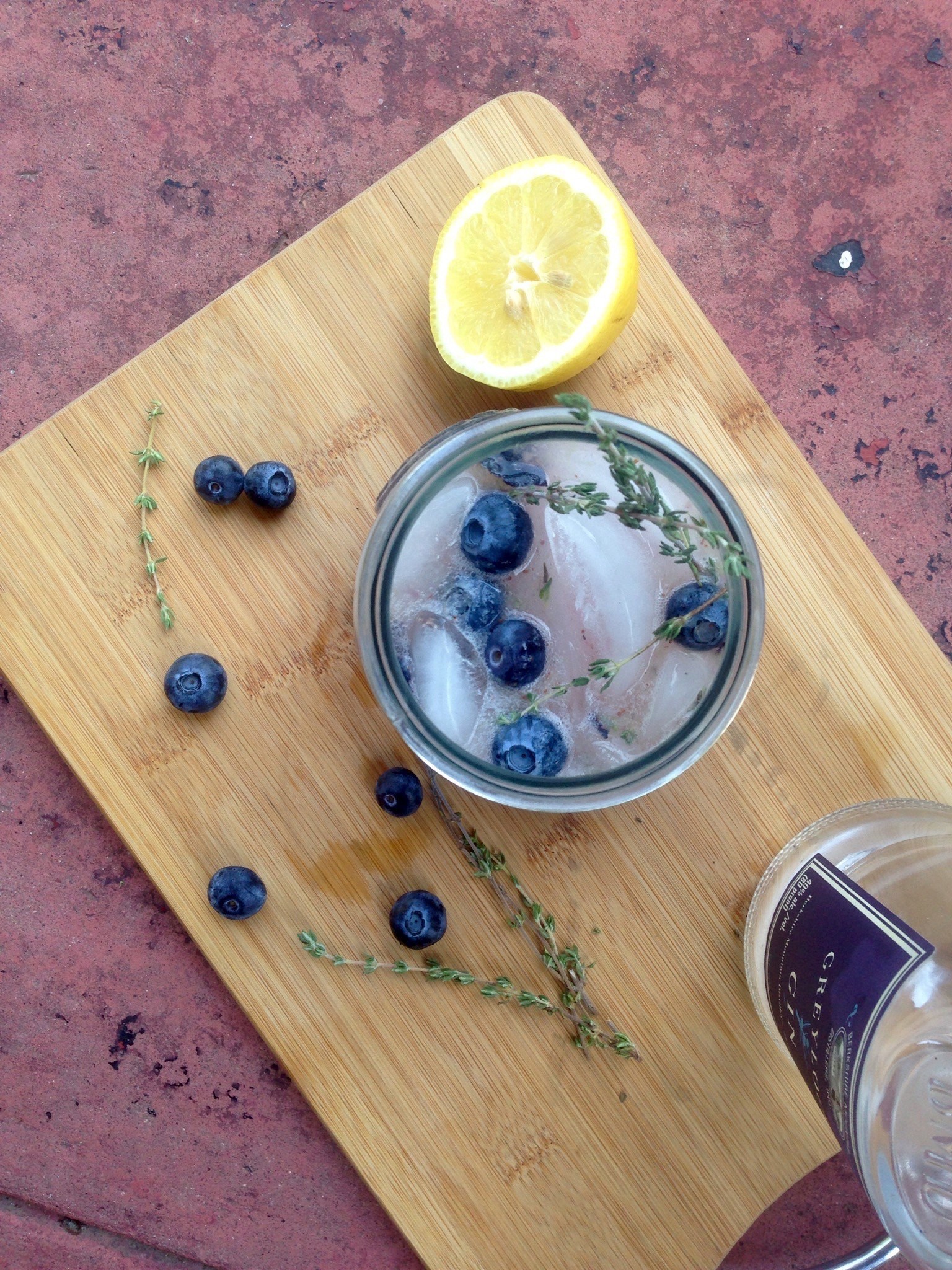 Blueberry Thyme Gin Fizz