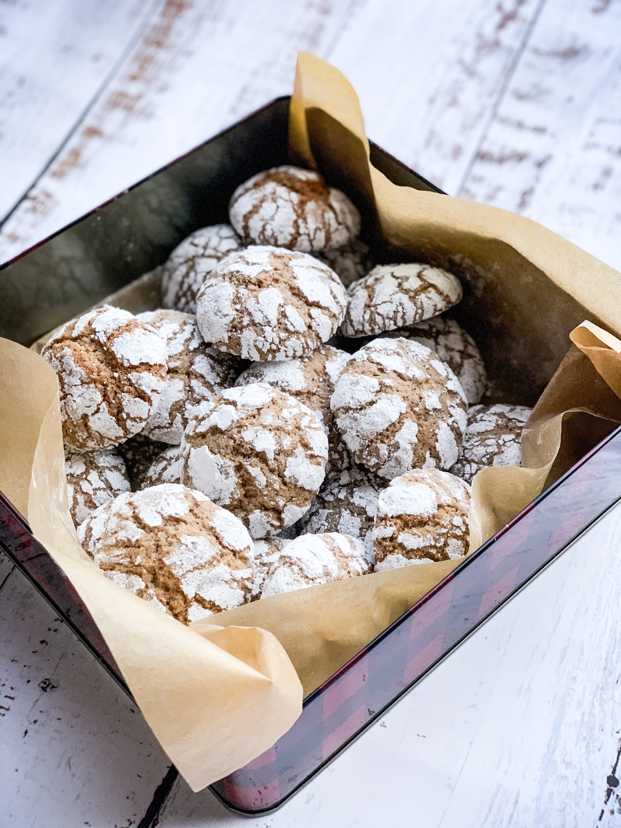 Spiced Hot Chocolate Crinkle Cookies